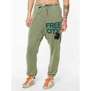 NEW FREECITY superfluff lux pocket sweatpant in green juice